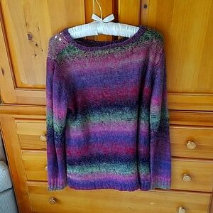 Women's blended colored sweater. Size XL